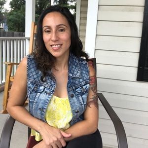 Meet your Posher, Cynthia